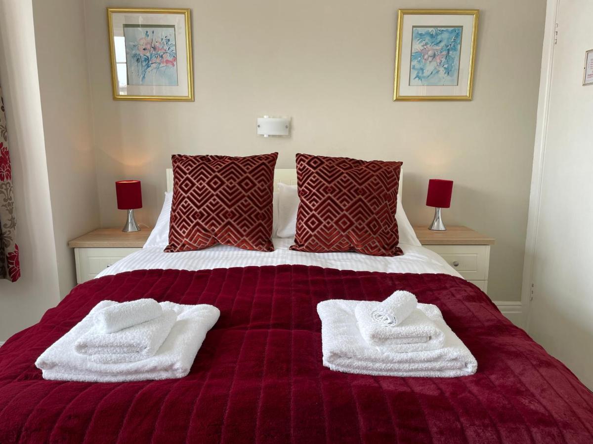 The Sandrock Clacton-on-Sea Exterior foto